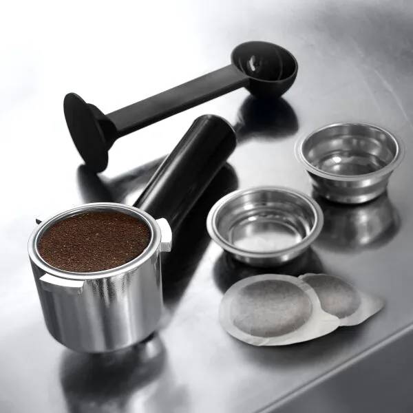 DeLonghi Dedica EC685.M Automatic Coffee Maker Machine