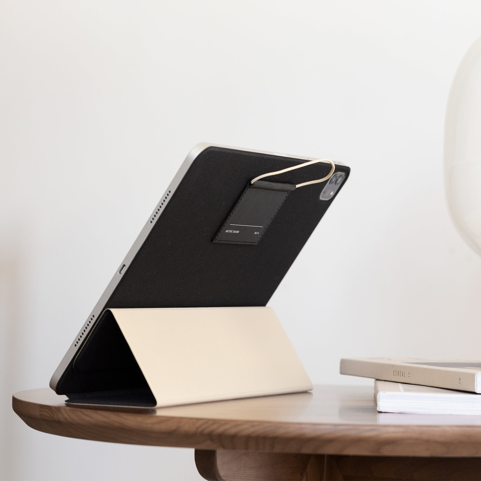 W.F.A )Folio for iPad Pro (12.9"