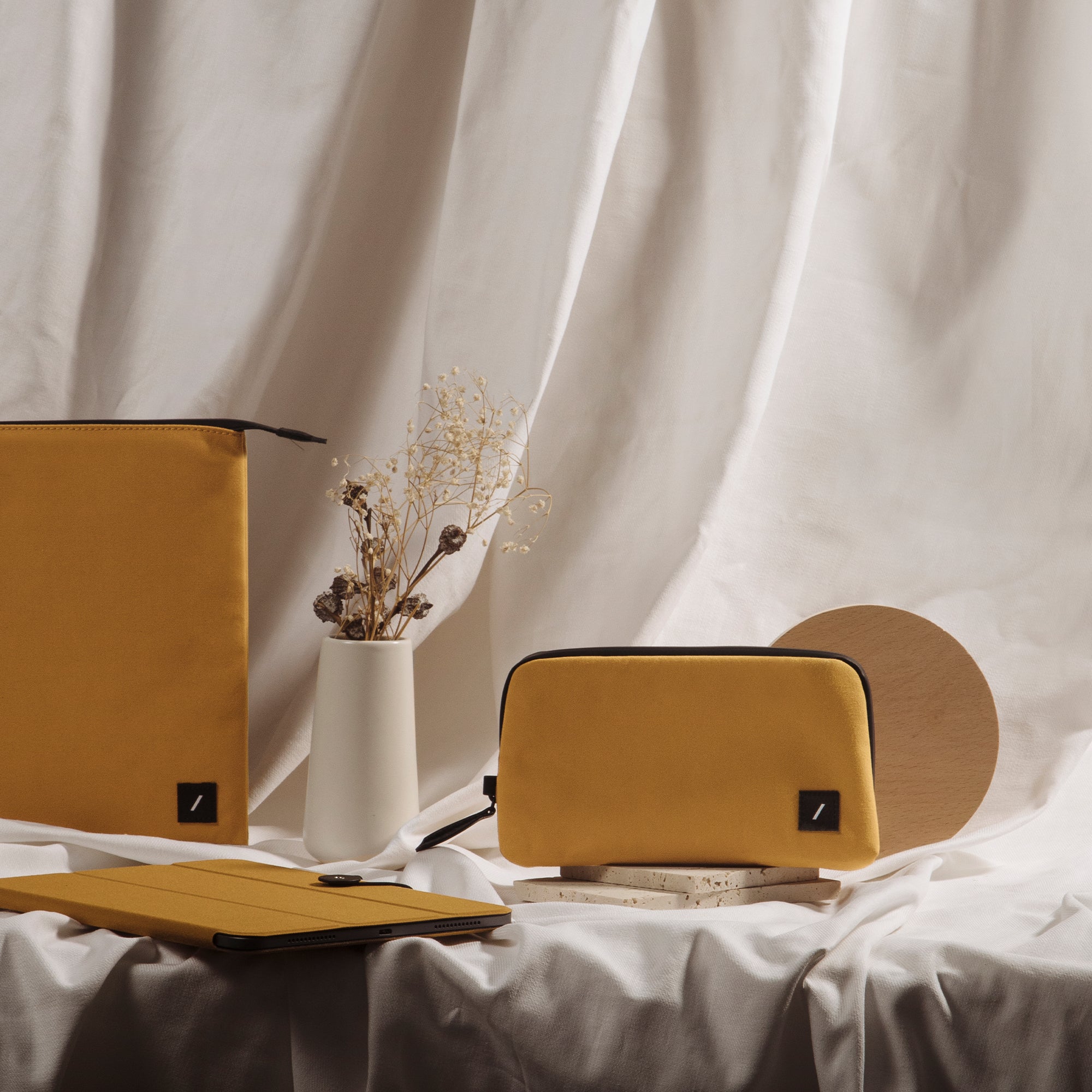 W.F.A )Folio for iPad Pro (12.9"