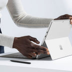 MICROSOFT SURFACE PRO 11 KEYBOARD WITH PEN STORAGE PLATINUM – EP2-01846