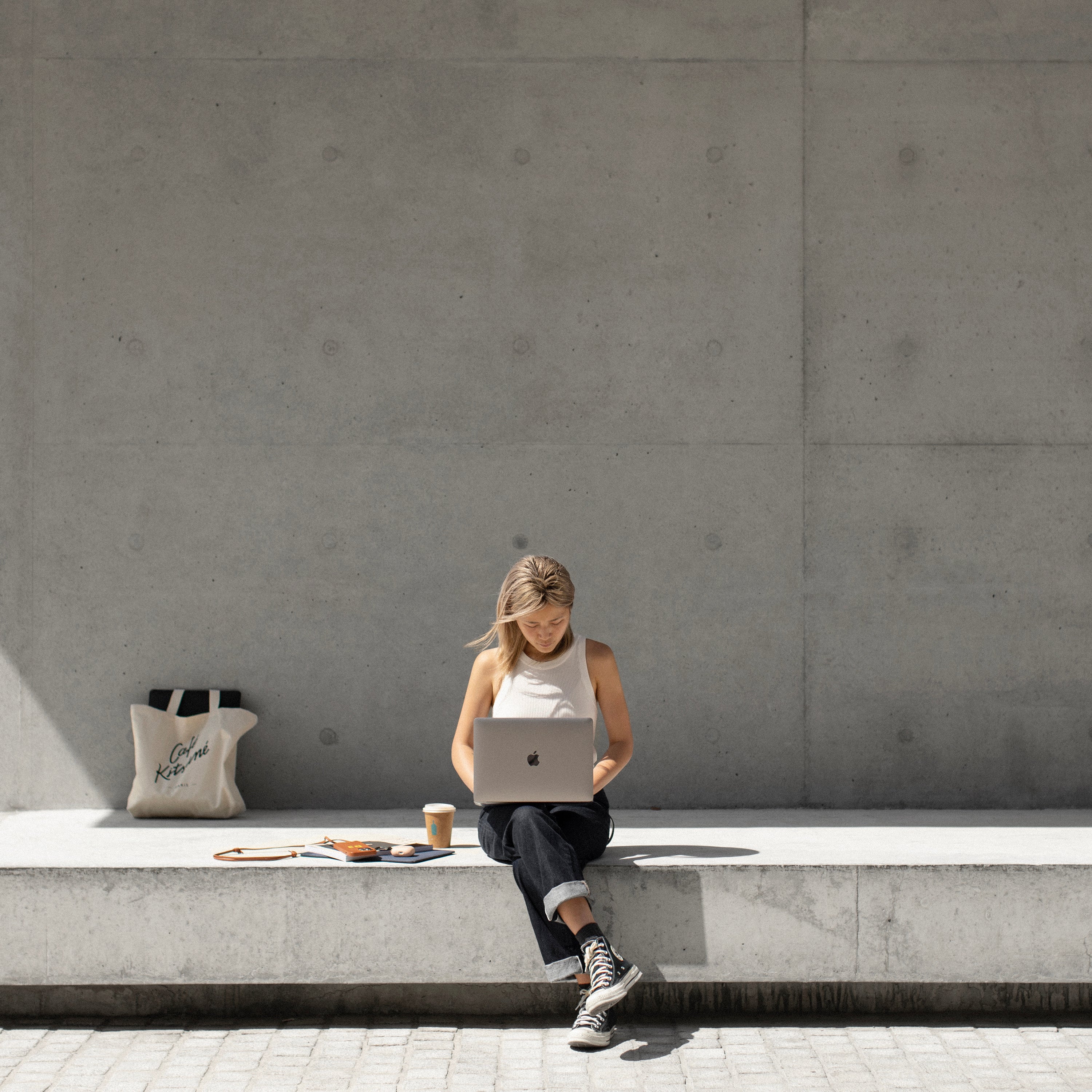 Stow Slim for MacBook (16")