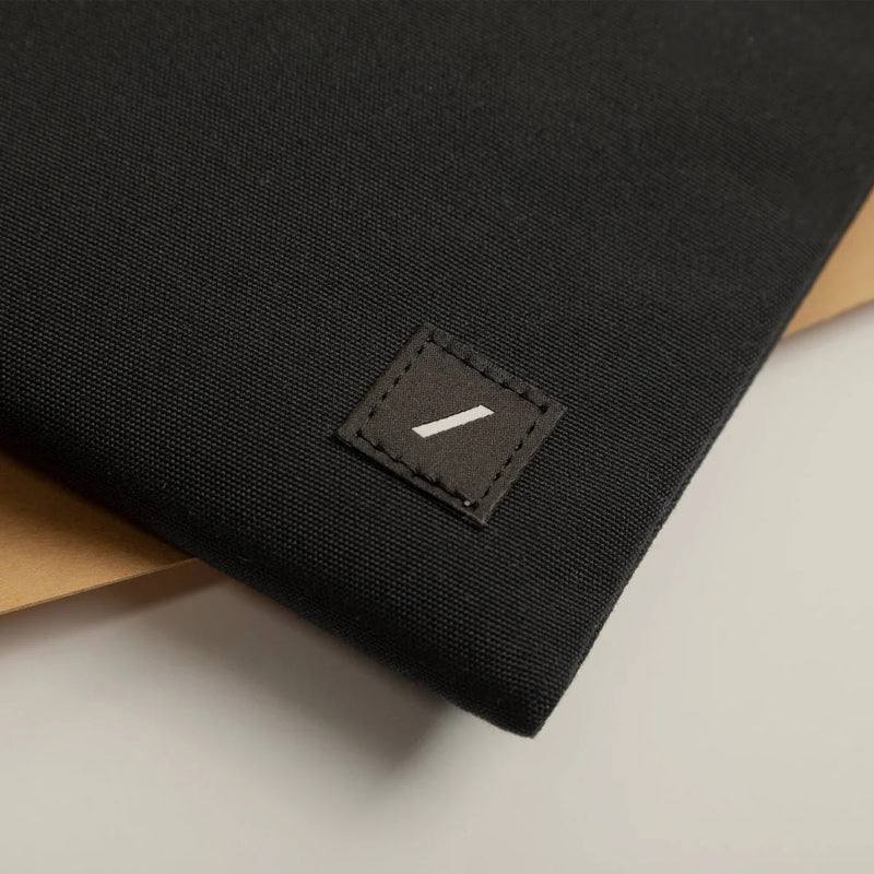 Stow Lite Sleeve for Macbook 14" - Black